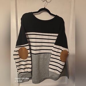 BloomChic Black Sweater
